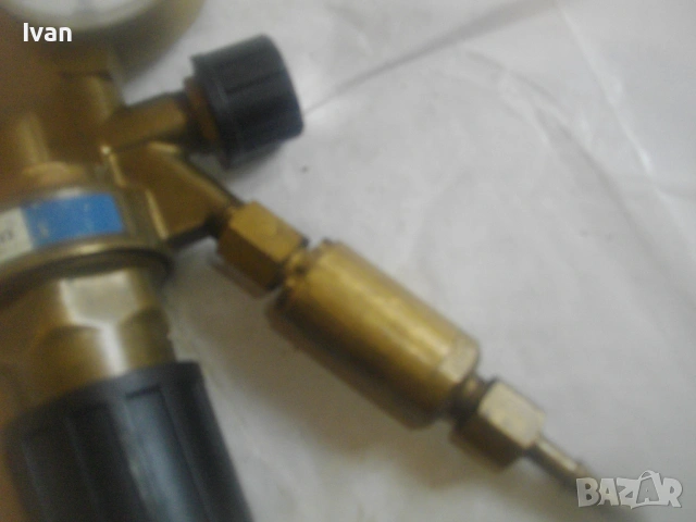 Качествен оригинален немски РЕДУЦИР ВЕНТИЛ ЗА КИСЛОРОД ЗА ОКСИЖЕН с искрогасител и манометри 315 bar, снимка 4 - Други инструменти - 54010902