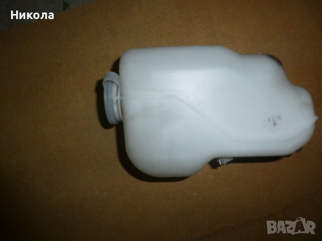 Казанчето с моторчета за Дайхатсу Териос 2000 год, снимка 2 - Части - 37181269