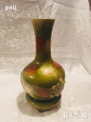 старинна порцеланова ваза