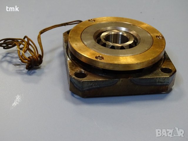 Електромагнитен съединител ETM 0.56 2A(1A) electromagnetic multi-plate clutch