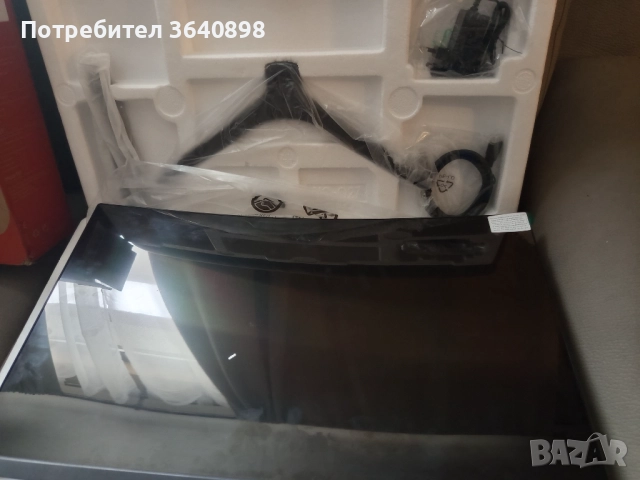 Монитори, снимка 4 - Монитори - 52636376