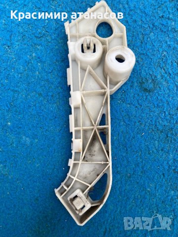 C235500U1 .Държач водач предна броня ляв за Мазда 5.C235500U1, снимка 2 - Аксесоари и консумативи - 40671690