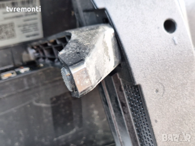 оригинална стойка крачета телевизор TELEFUNKEN Модел 32HE4011