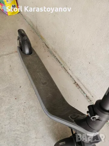 Електрическа тротинетка Ninebot Segway KickScooter E2 Plusll, снимка 5 - Скутери и тротинетки - 56109496