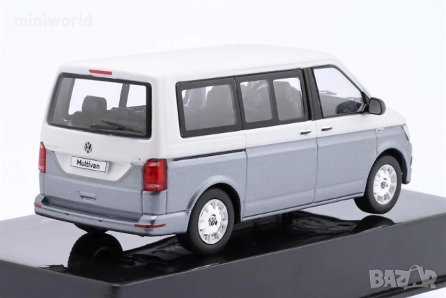 Volkswagen VW T6 Bus Multivan 2017 - мащаб 1:43 на IXO models нов PVC дисплей-кейс, снимка 2 - Колекции - 52323652
