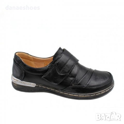 Дамски обувки с велкро залепване , снимка 1 - Дамски ежедневни обувки - 38211386