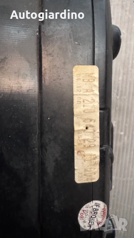 Километраж за Mercedes E320  - A2105402911Q04, снимка 2 - Части - 51836823