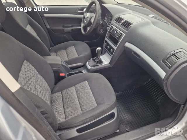 SKODA OCTAVIA 1.9 TDI, снимка 10 - Автомобили и джипове - 52376300