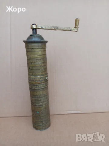 стара възрожденска мелничка за кафе с тугра 18ти век МЕЛНИЦА, снимка 3 - Антикварни и старинни предмети - 49881634
