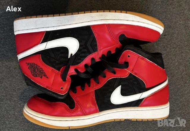 Nike Air Jordan 1, снимка 5 - Кецове - 54072307