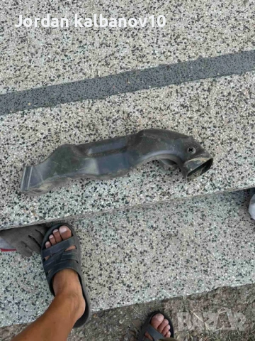 Ляв въдуховод за Ауди Audi A8 D4 H4 само за 20Eur. 4h1819655a, снимка 2 - Части - 53308323