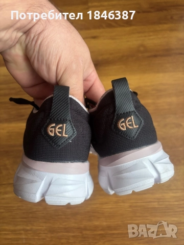 Нови дамски маратонки Asics Gel 36 номер, снимка 3 - Маратонки - 52559012