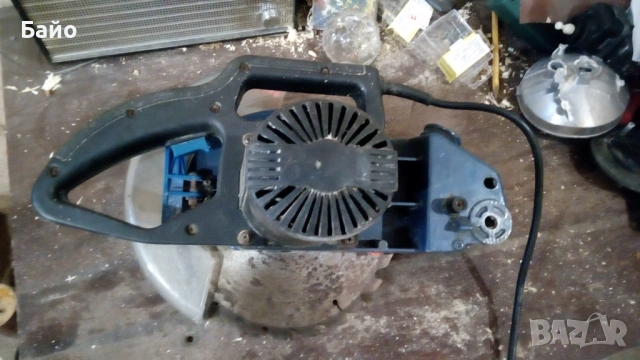 Циркуляр за дъров, работещ,  с употребявана диамантинаа, без настолната част, снимка 8 - Циркуляри - 53998314