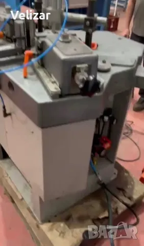 Автоматична ъглонабивна машина Elumatec Германия, снимка 5 - Други машини и части - 49860596