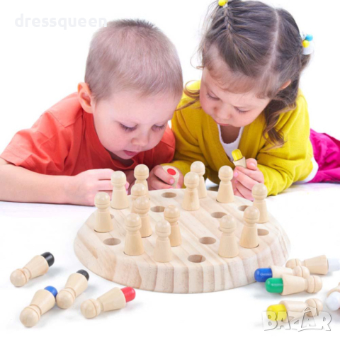3540 Детска игра за развиване на памет Шах с 24 пешки и зарче