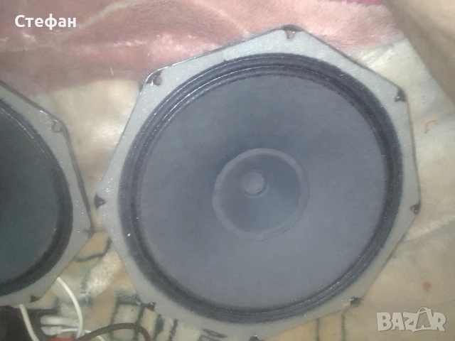 широко лентови говорители Phillips единия е за ремонт мустаците са скасани, снимка 3 - Тонколони - 51175156
