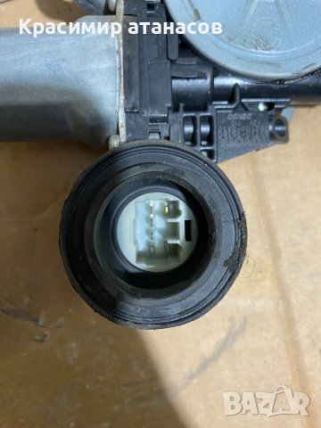 Машинка ел.стъкло задна лява за Тойота Рав 4.85710-35180.262100-2330., снимка 4 - Части - 42896006