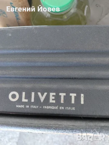 Пишеща машина OLIVETTI studio 42 220 evro, снимка 3 - Антикварни и старинни предмети - 55732728