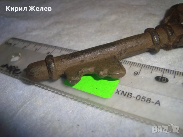 СТАРИНЕН ОГРОМЕН КЛЮЧ за ПОРТА от КОВАНО ЖЕЛЯЗО РЯДЪК за КОЛЕКЦИЯ БИТОВ КЪТ МЕХАНА 17622, снимка 4 - Антикварни и старинни предмети - 38108162