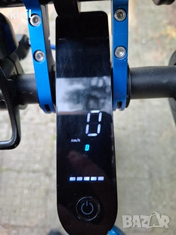 Електрическа тротинетка Xiaomi Mi Electric Scooter 3, снимка 5 - Други спортове - 50658178