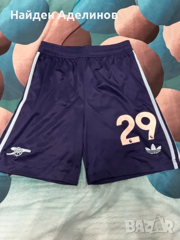 Adidas екипи на Arsenal, снимка 3 - Спортни дрехи, екипи - 56440319