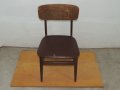 Стол - трапезен с дървени крака., снимка 1 - Столове - 42514688