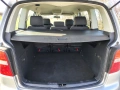 VW Touran 1.9 TDI 105 ks, снимка 9