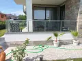 Парапет от стъкло и алуминий за тераса или веранда, снимка 1