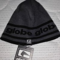 Зимна двулицева шапка Globe, снимка 1 - Шапки - 32043899