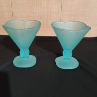 Двойка чаши за фреш от матово цветно стъкло Fidensa Италия в Чаши в гр.  Луковит - ID40145747 — Bazar.bg