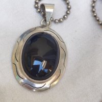 Сребърен Медальон с Черен Оникс, снимка 2 - Колиета, медальони, синджири - 33851229