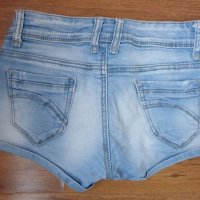 MISS TWO Jeans къси дънки с накъсан ефект ХS, снимка 6 - Дънки - 29851113