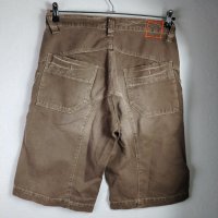 Hugo Boss short W30  , снимка 2 - Къси панталони - 44463456