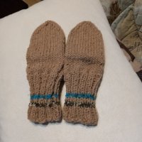 Ръчно плетени детски чорапи от вълна, ходило 16 см, снимка 2 - Чорапи - 39875353