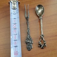 Посребрени лъжичка и виличка , снимка 4 - Антикварни и старинни предмети - 39470943