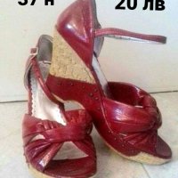 Нови дамски сандали, снимка 1 - Сандали - 38544859