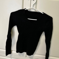 Продавам дамски зимни блузи!, снимка 3 - Блузи с дълъг ръкав и пуловери - 44622930