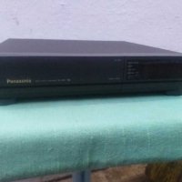 Panasonic VHS видео, снимка 1 - Плейъри, домашно кино, прожектори - 30315452