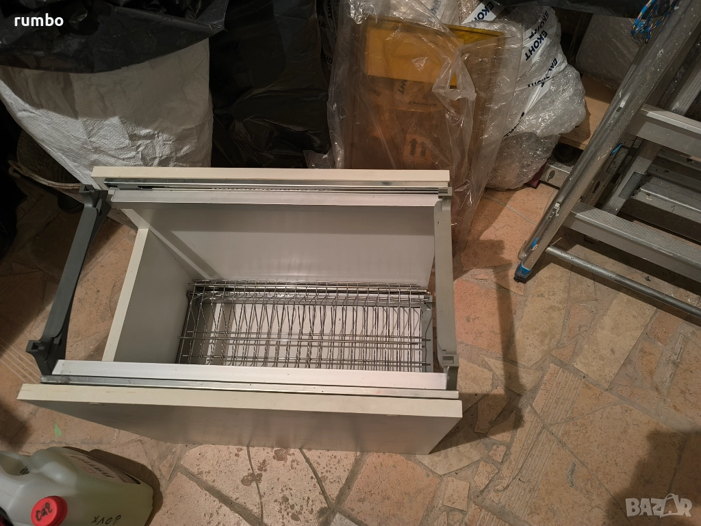 продавам сушилник за чинии и чаши, снимка 1