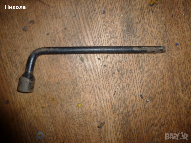 Оригинален ключ за гайки Сузуки Витара, снимка 1