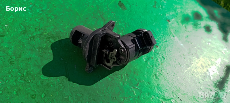 Клапан EGR Mercedes W211 W220, снимка 1