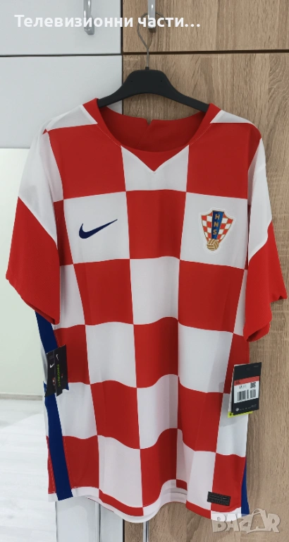 Чисто нова оригинална футболна тениска Хърватия домакински екип 2020/2021 Nike CD0695-100 размер XL, снимка 1