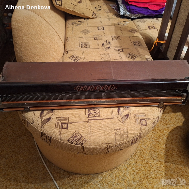 Ръчна плетачна машина за еднолицеви плетива, снимка 1