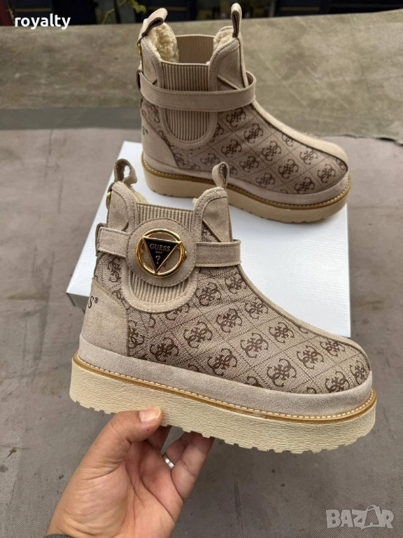 НА ЕДРО Guess Дамски Боти 10 бр Серия, снимка 1