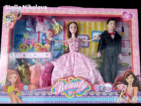 Семейство  Барби  с гардероб, снимка 1