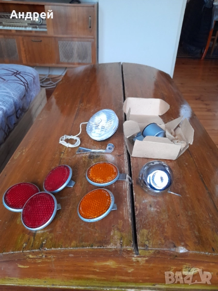 Стар комплект за велосипед,фар,динамо,звънец,светлоотразители, снимка 1