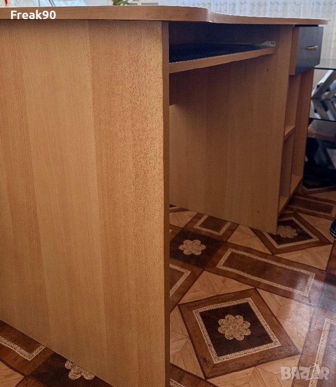 Компютърно бюро, снимка 1