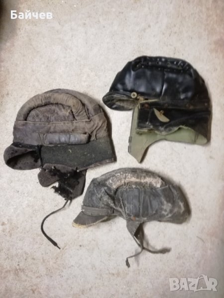  Стари военни пилотски бонета за декор интериор, снимка 1