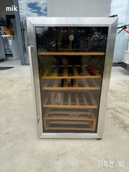 Малка хладилна витрина , снимка 1