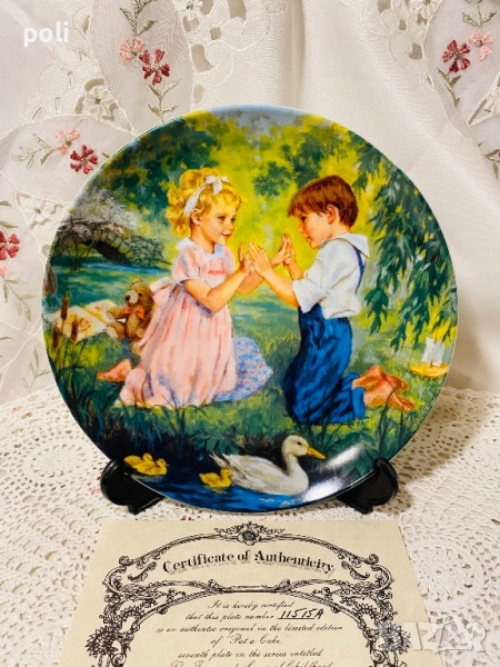 порцеланова чиния за стена , снимка 1